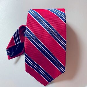 Brooks Brothers pure silk made in USA woven in Italy